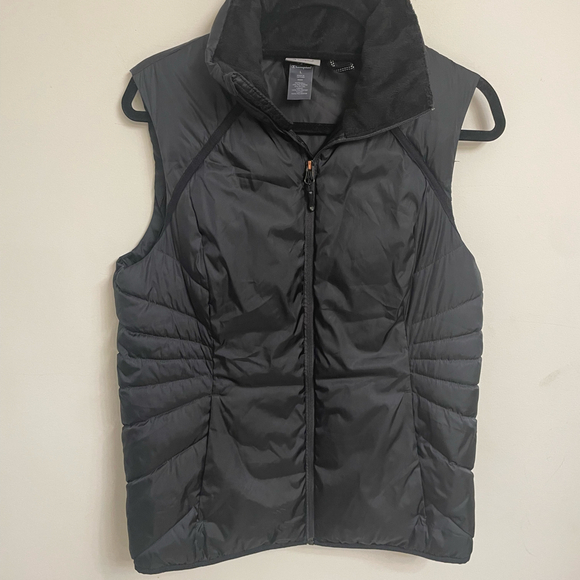 Champion Puffer Vest Women’s Size L - Picture 1 of 4